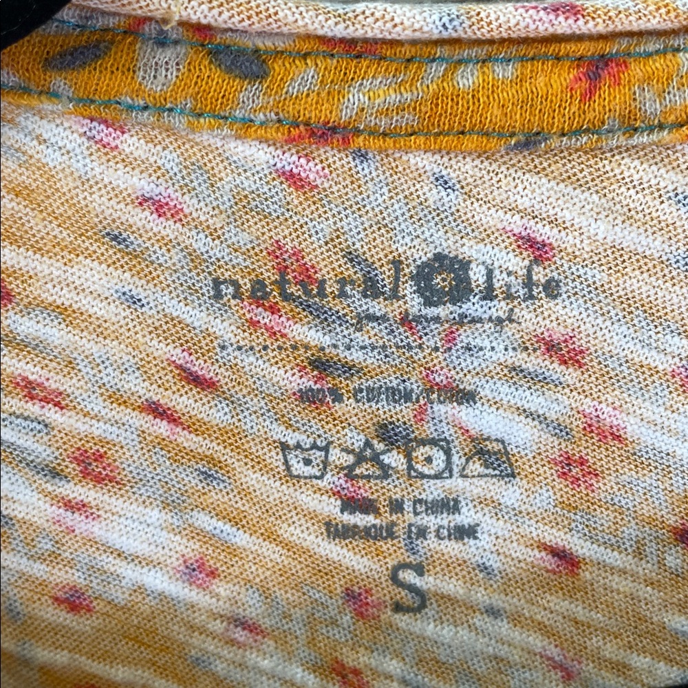 NATURAL LIFE 100% Cotton Abstract Floral Print Short Sleeve Tee Size Small - Picture 2 of 9